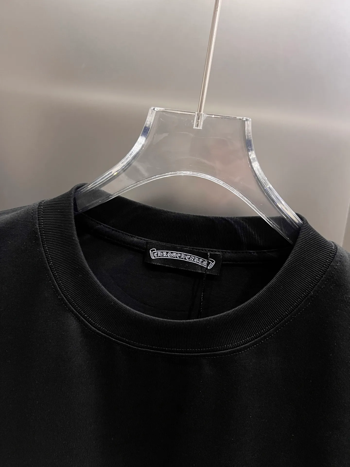 🅿️190 CH Crow 2025 Autumn and Winter New Short-sleeved T-shirt Horseshoe Sanskrit word craft Cross foam craft design The real thing is great🔥Same style for men and women, loose version Size S M L XL XXL Five sizes black white